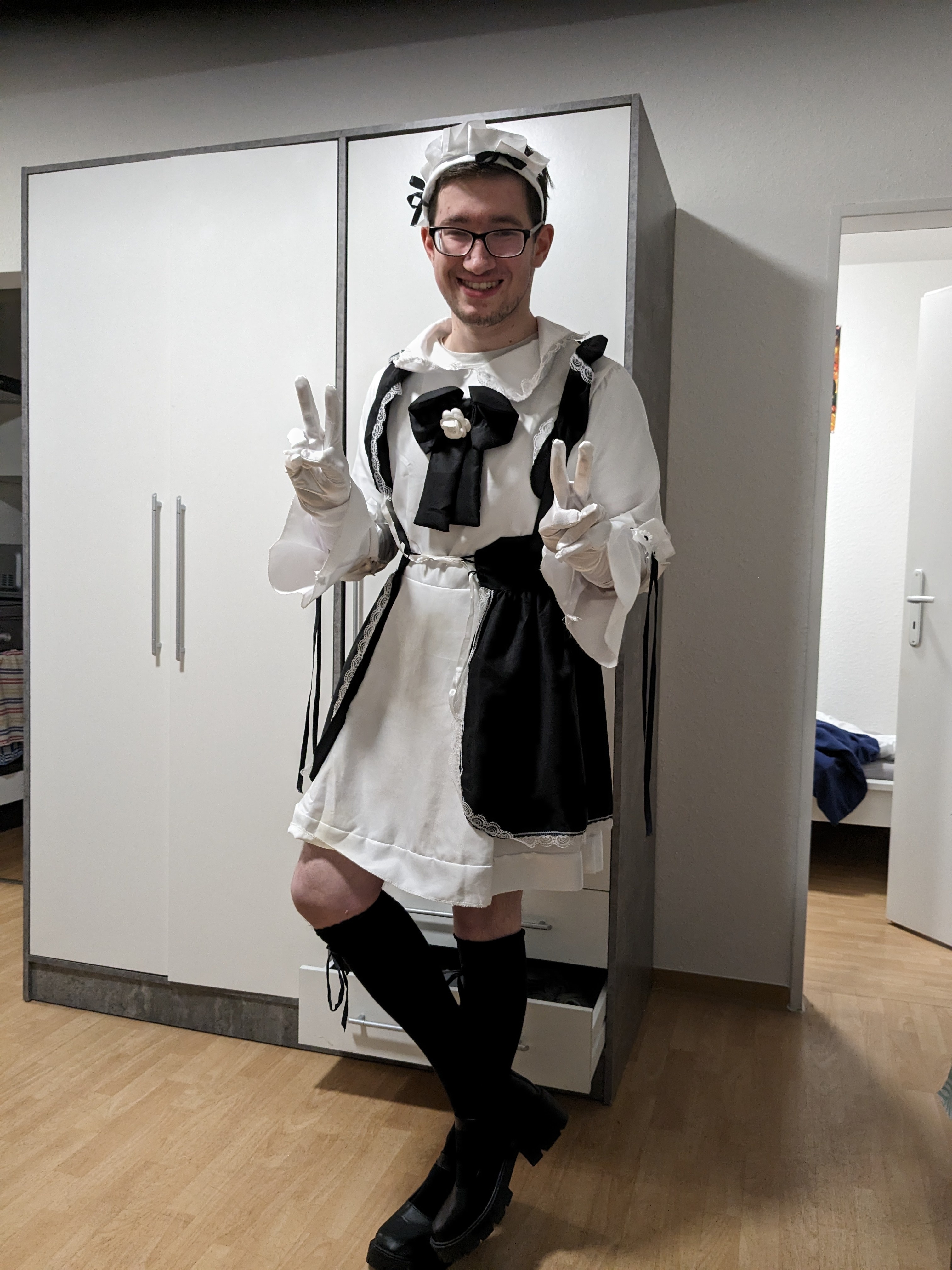 Maid Cosplay