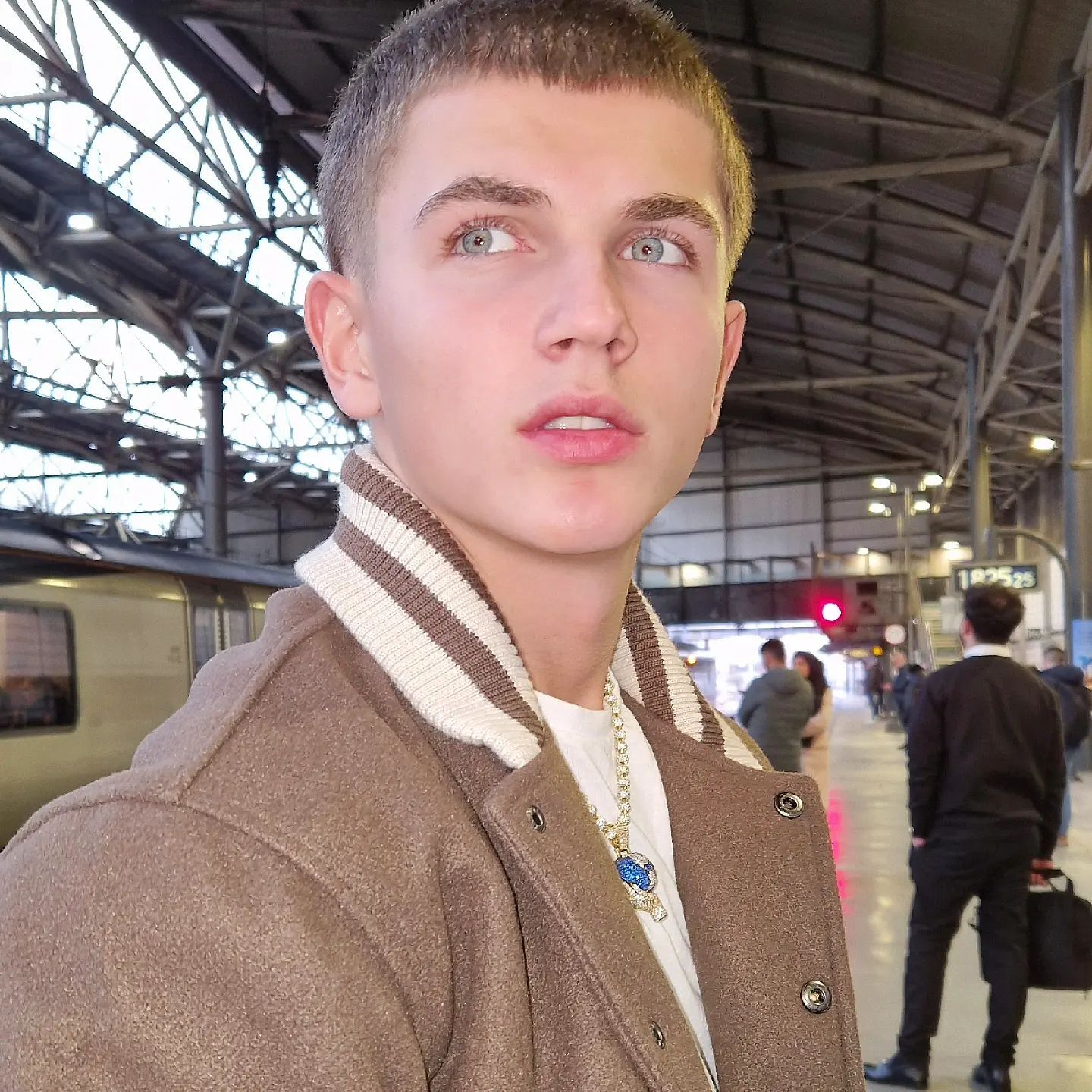 Oscar sam curtis