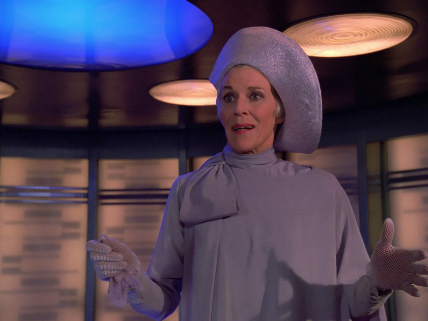 TNG season 1 (1987)