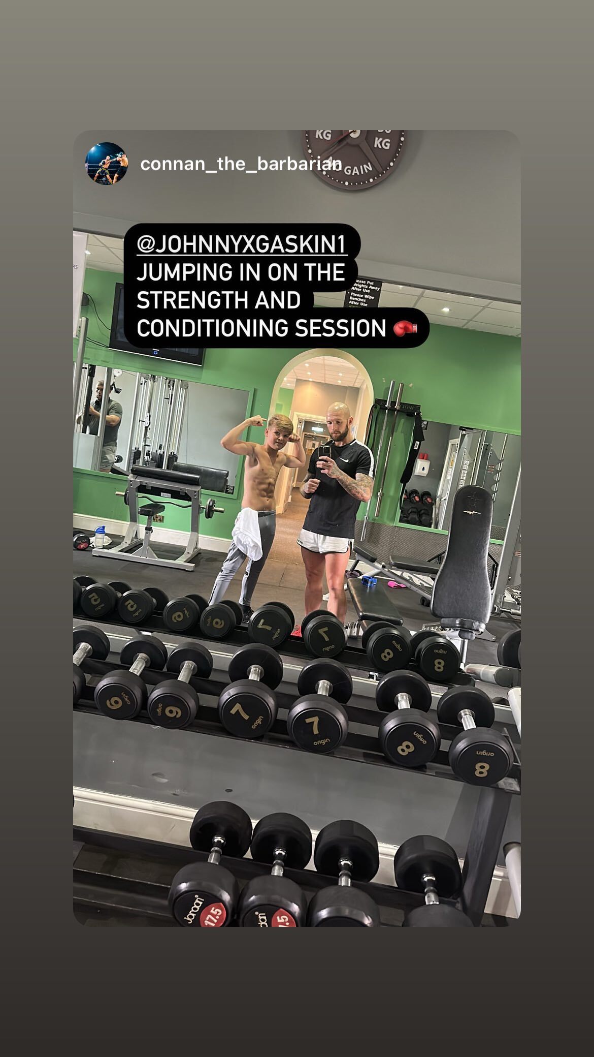 Insta Johnny Gaskin topless