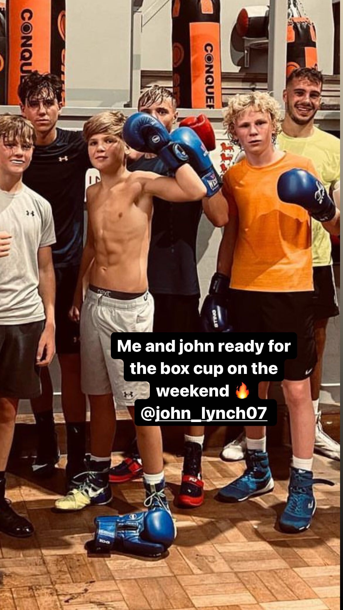 Insta Johnny Gaskin topless