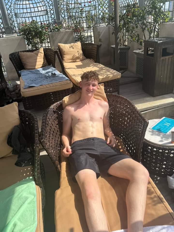 Shirtless guys