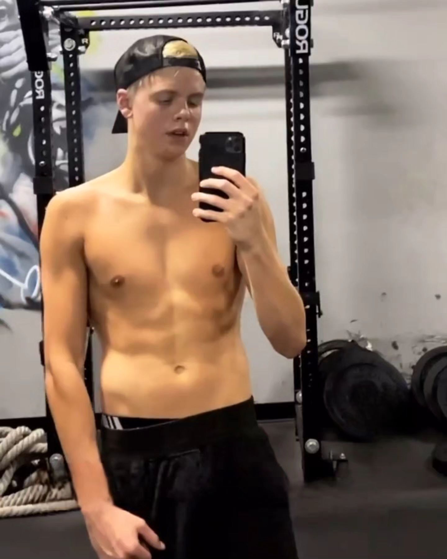 Carson Lueders