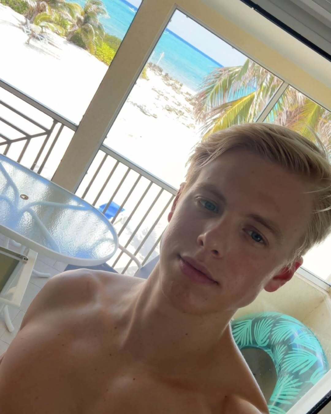 Carson Lueders