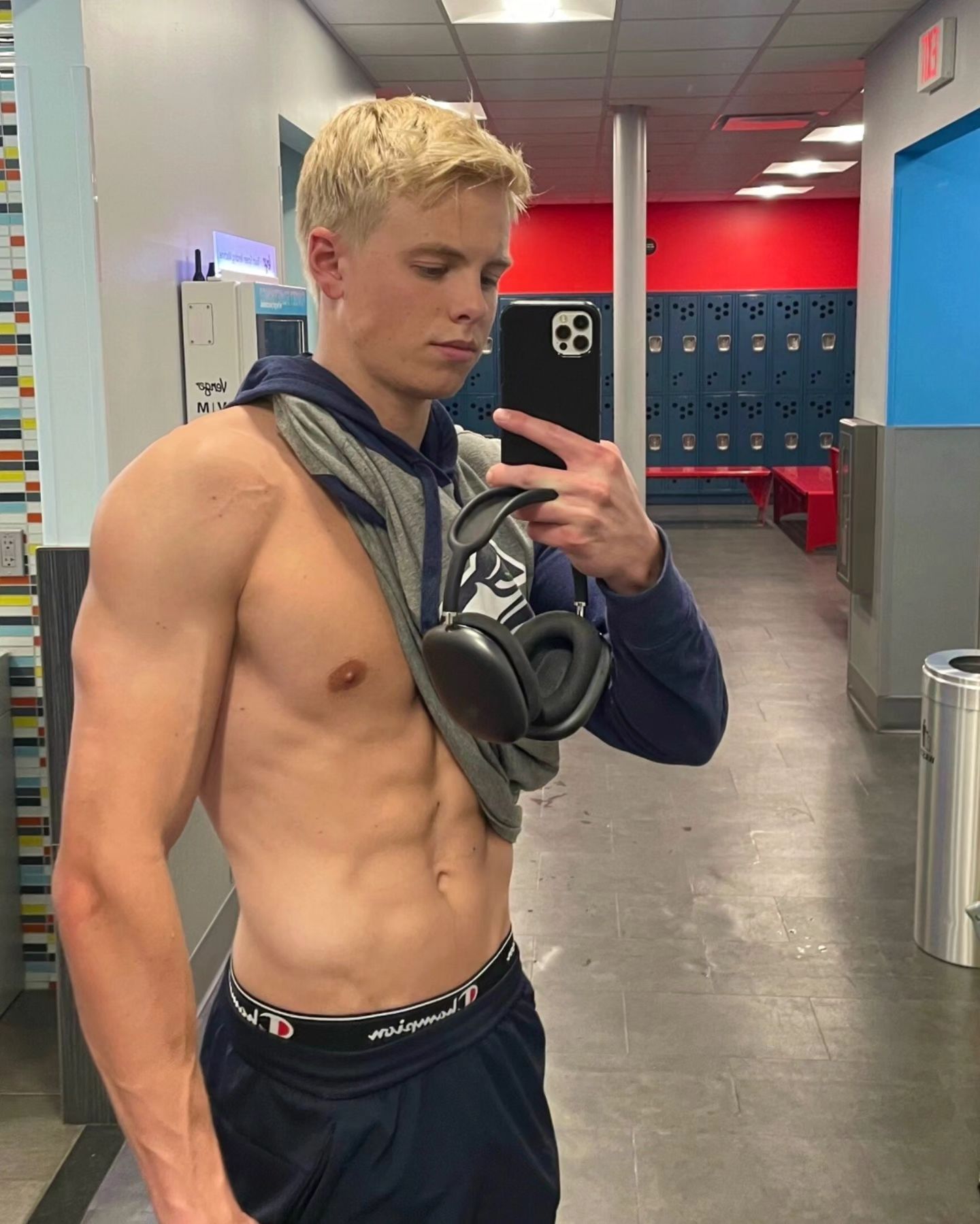 Carson Lueders