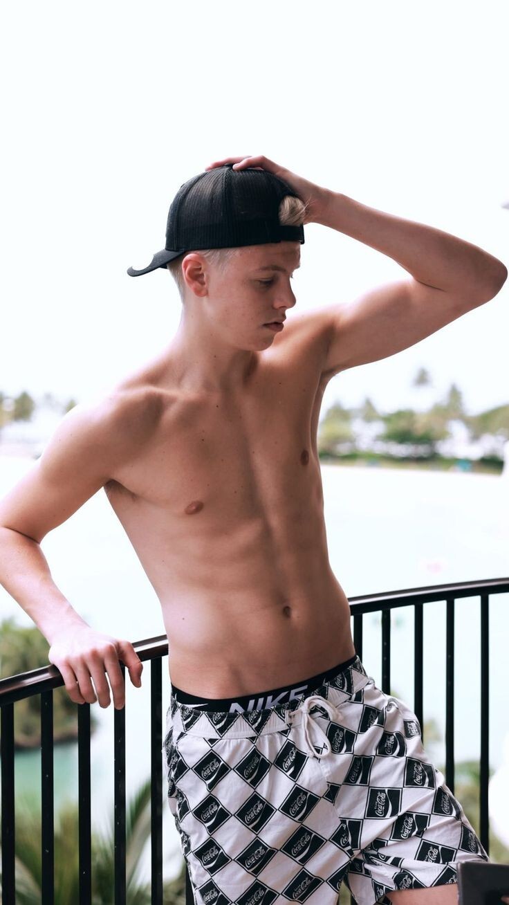 Carson Lueders