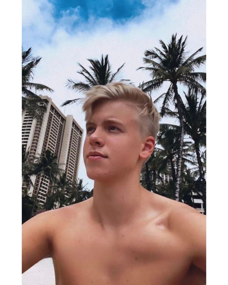 Carson Lueders