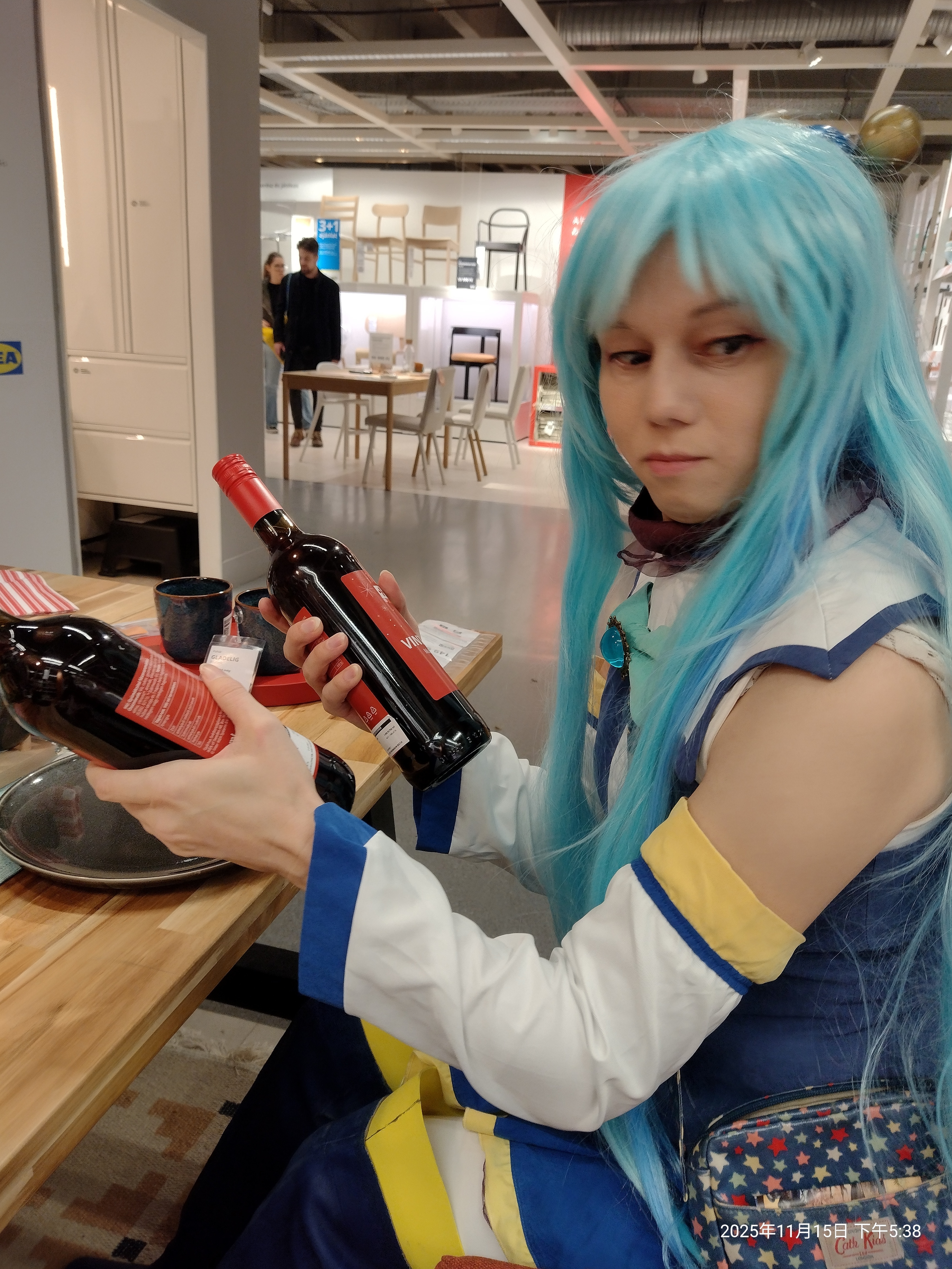Ikea con 2
