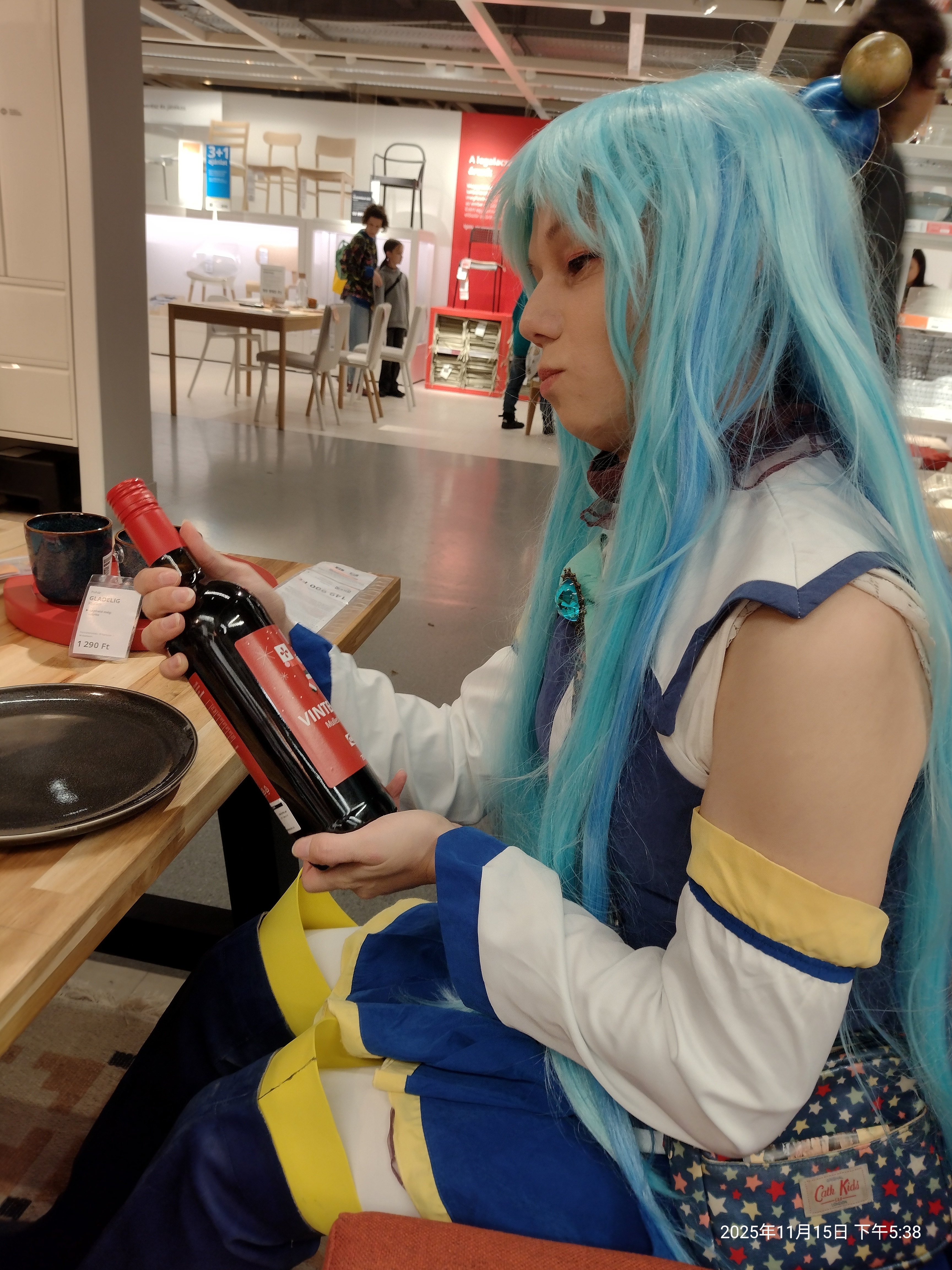 Ikea con 2