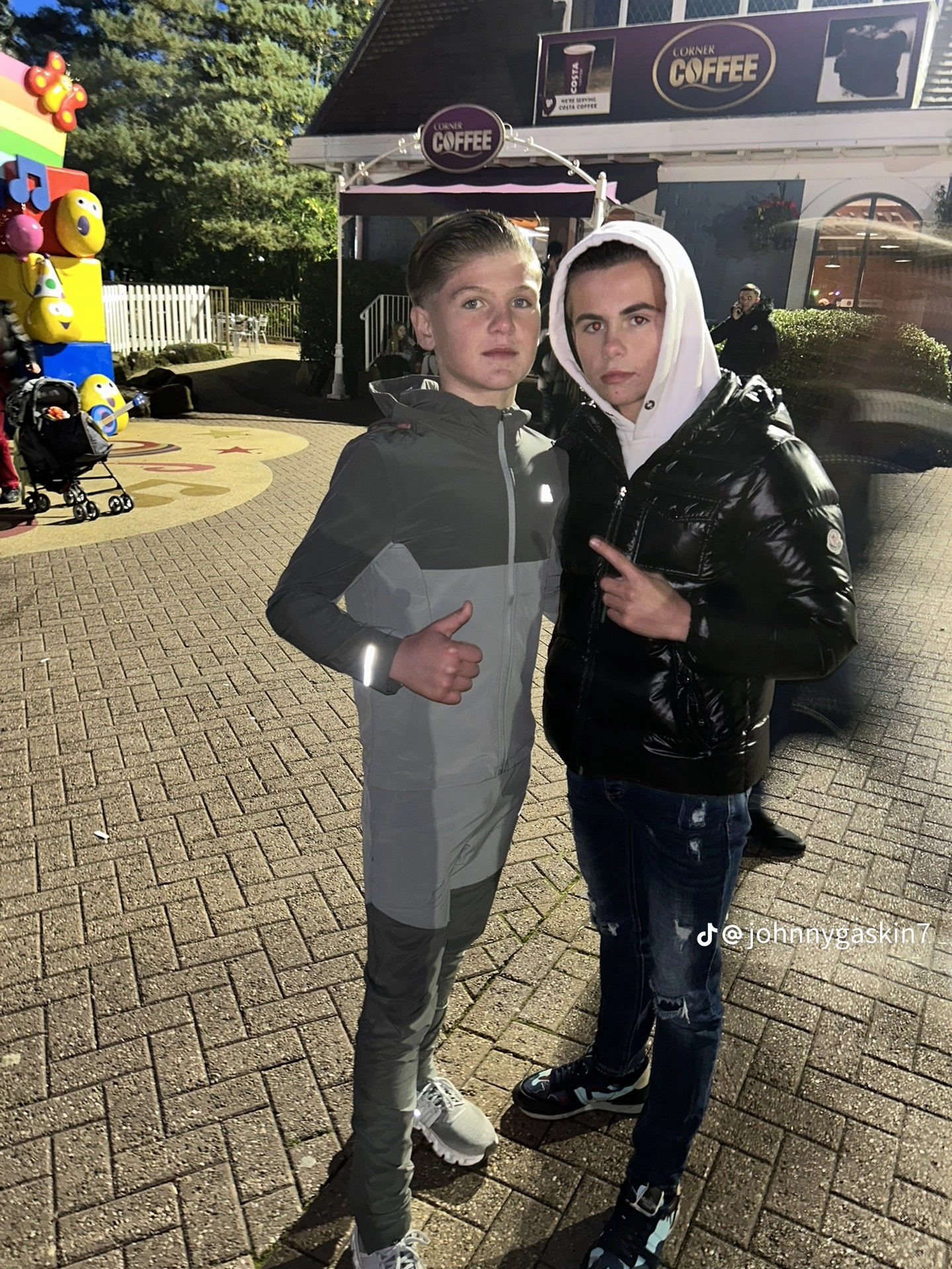 TikTok Johnny Gaskin