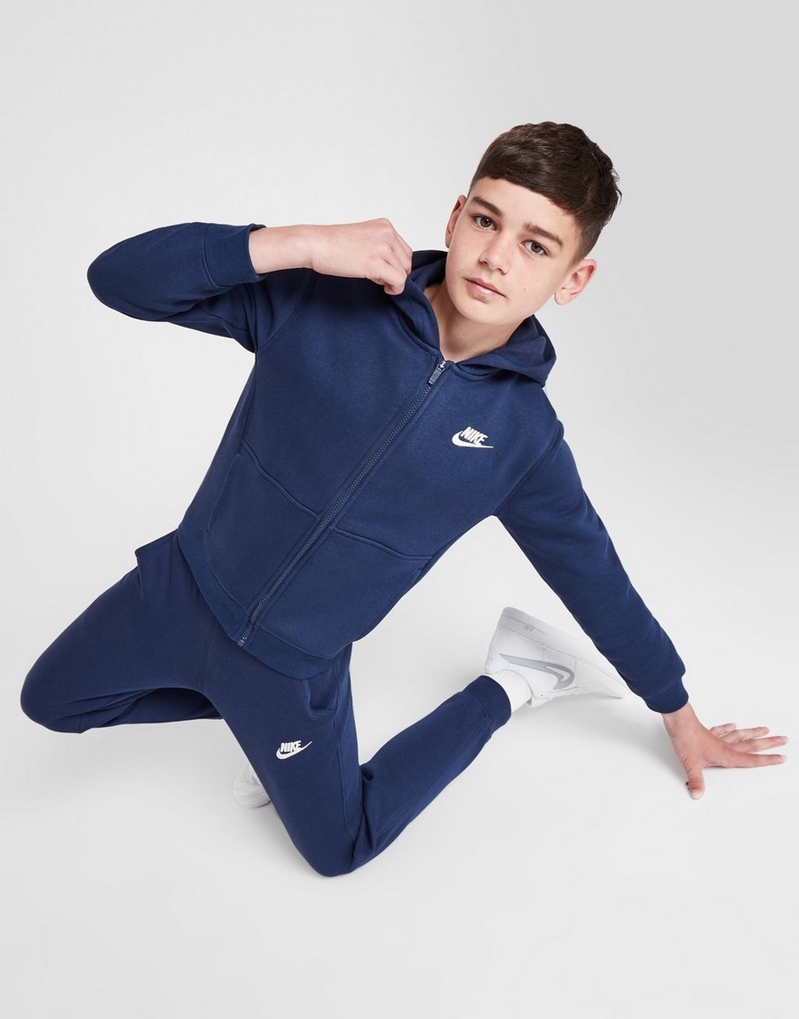 Finlay Yates