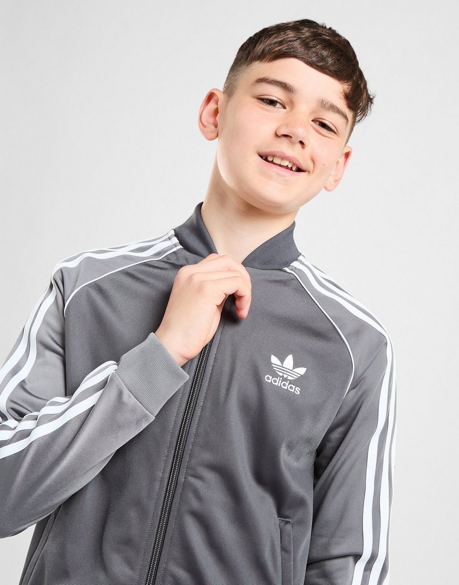 Finlay Yates