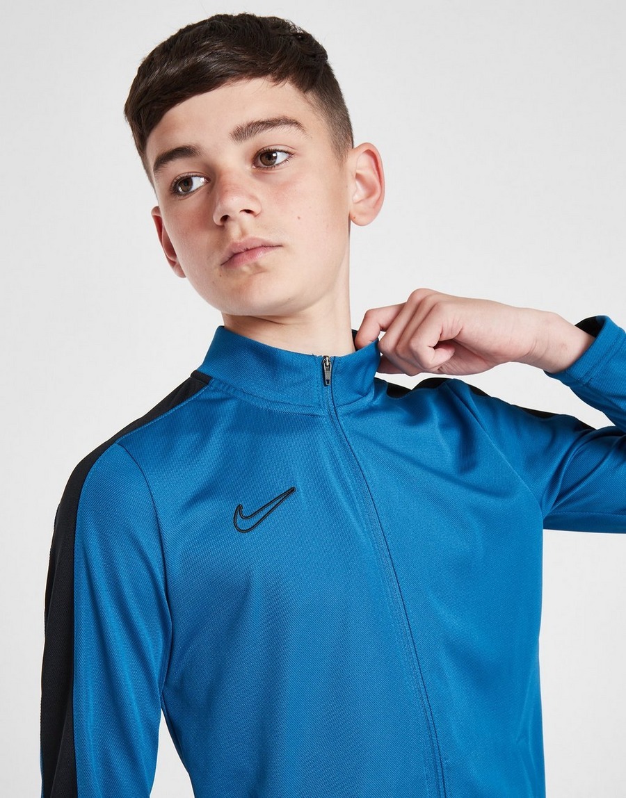 Finlay Yates