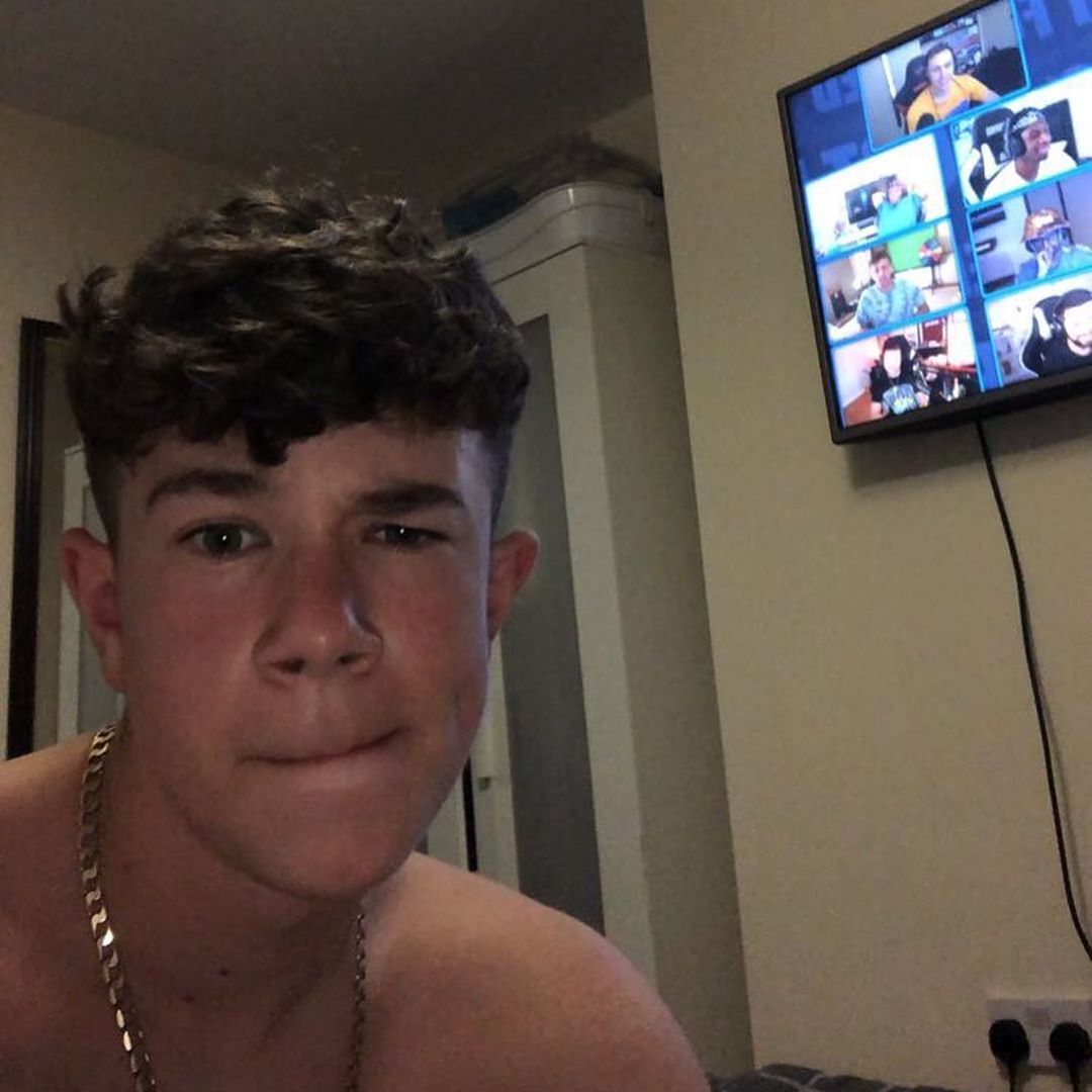 Shirtless lads