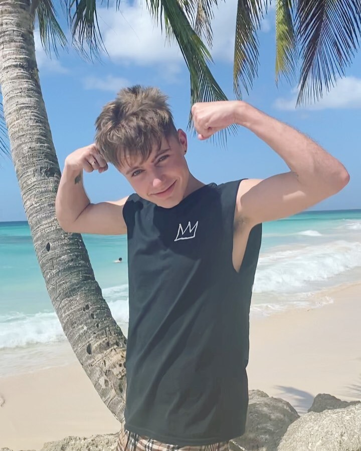 Hrvy