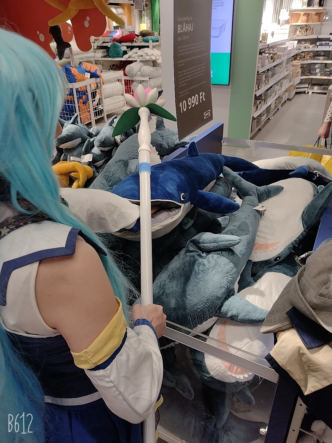 Ikea con 1