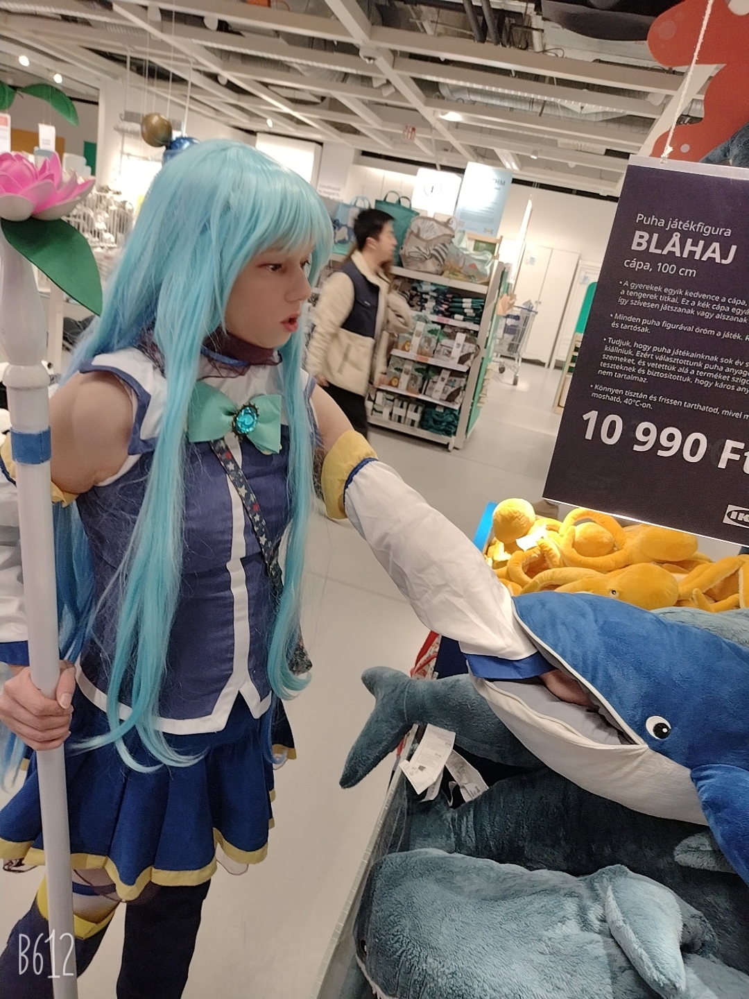 Ikea con 1