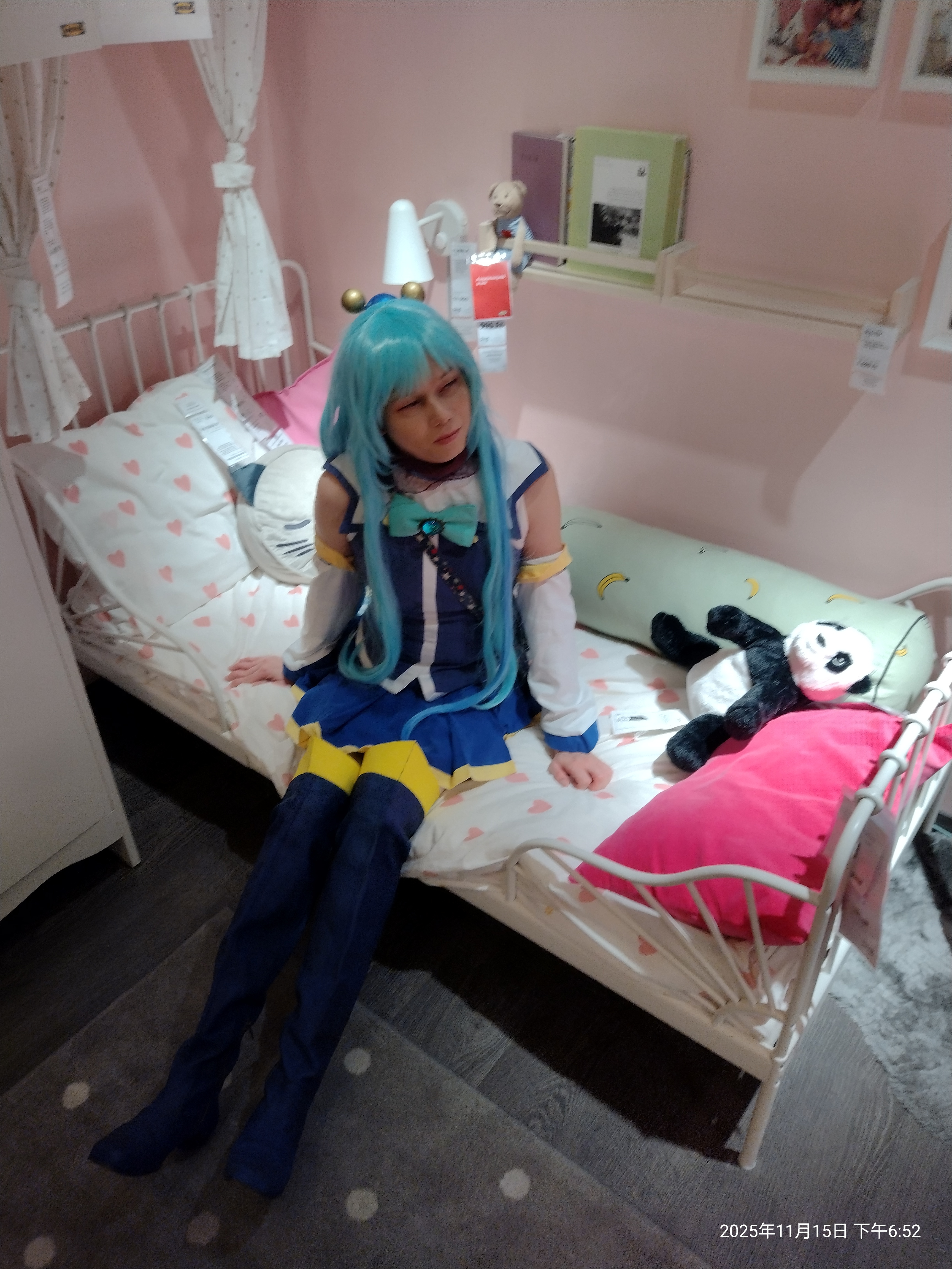 Ikea con 1