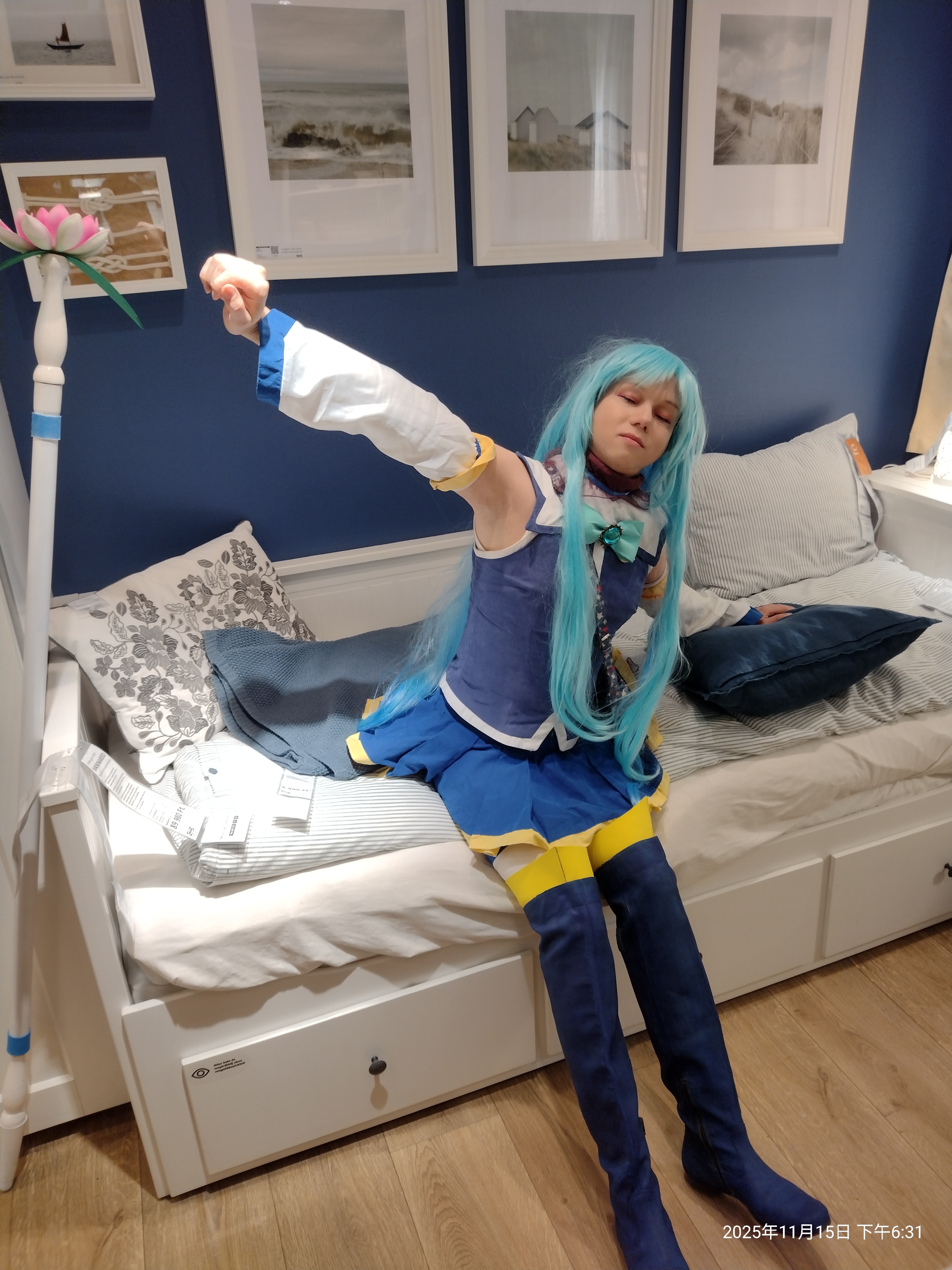 Ikea con 1