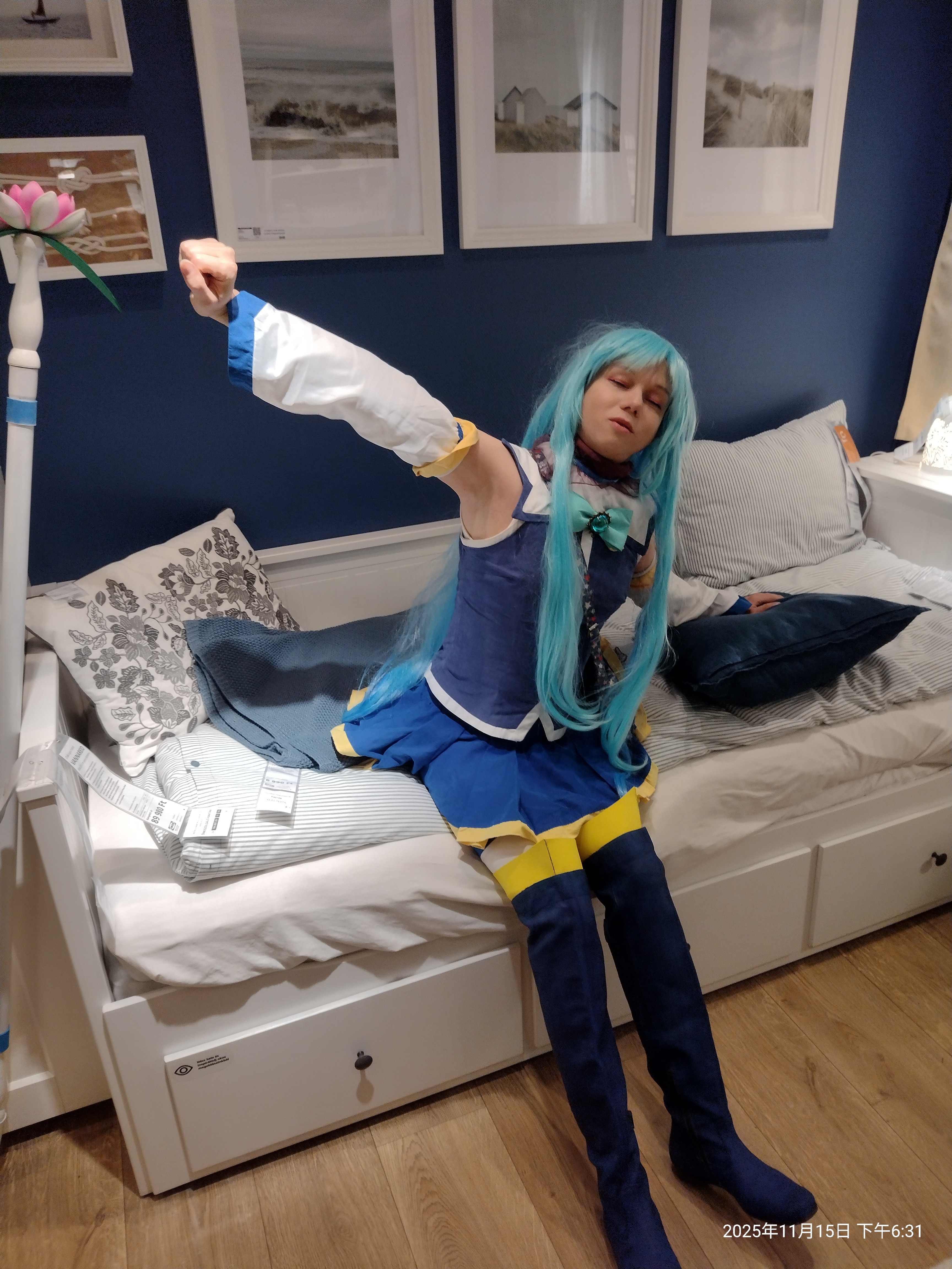 Ikea con 1