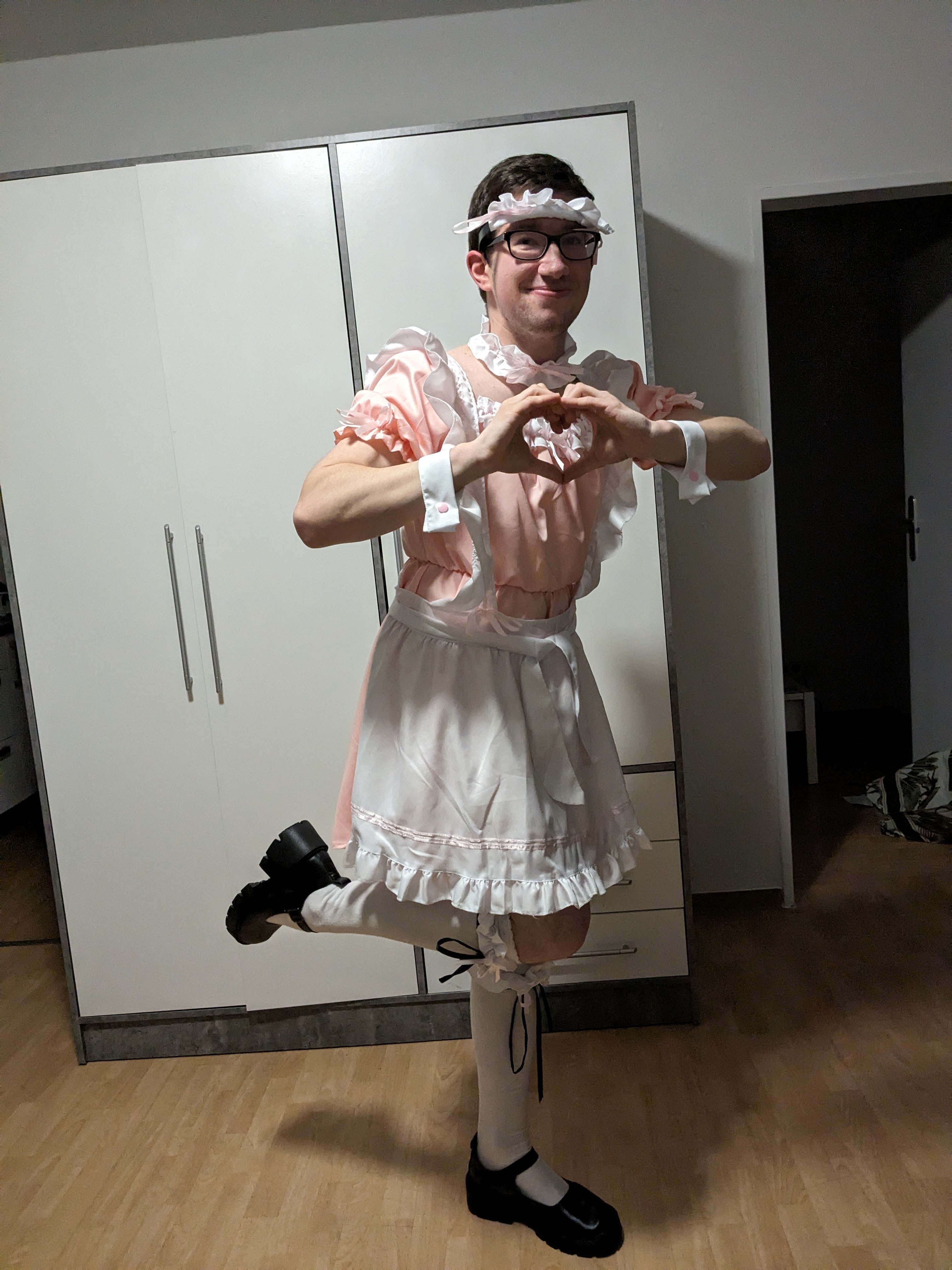 Maid Cosplay
