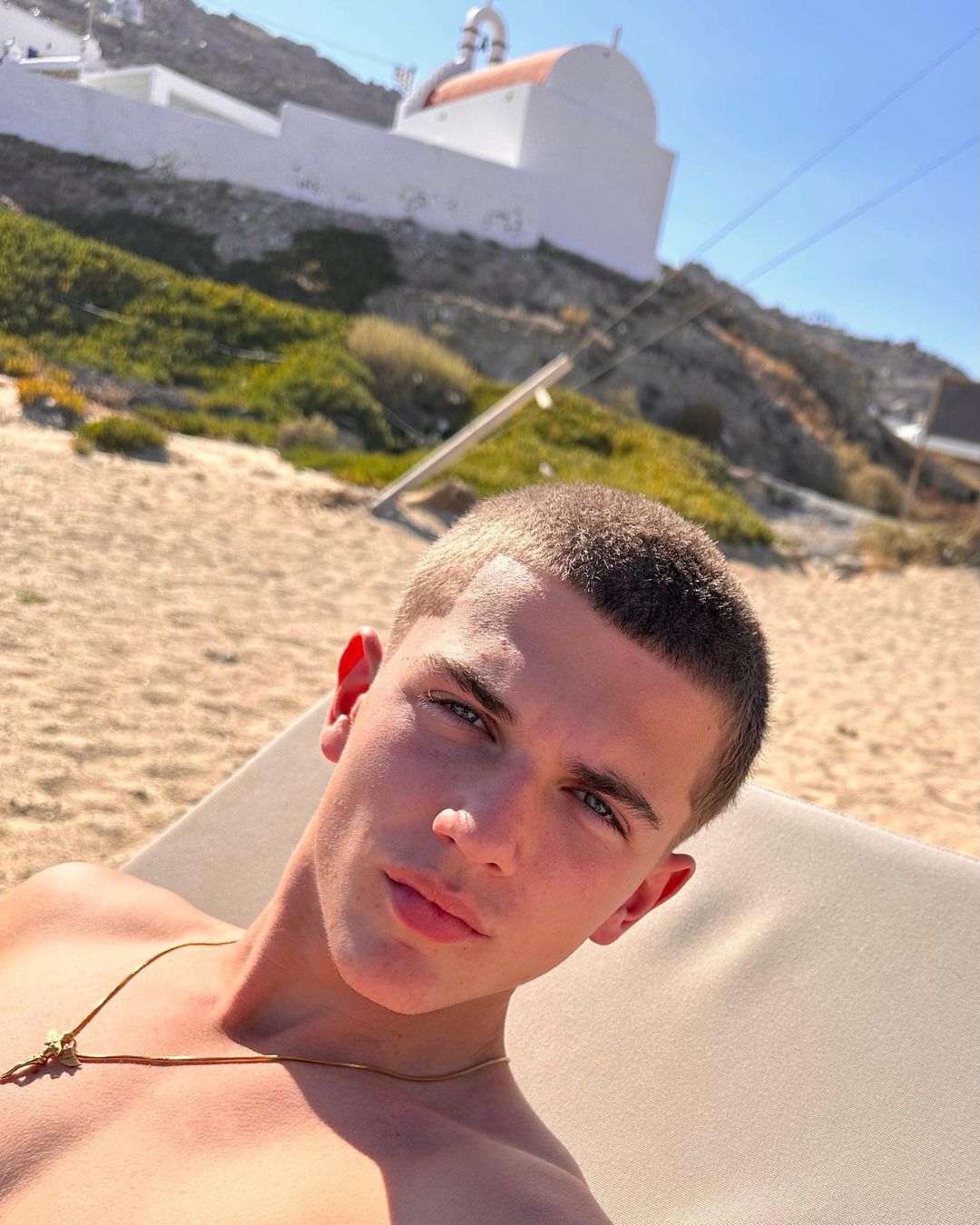 Topless Guys