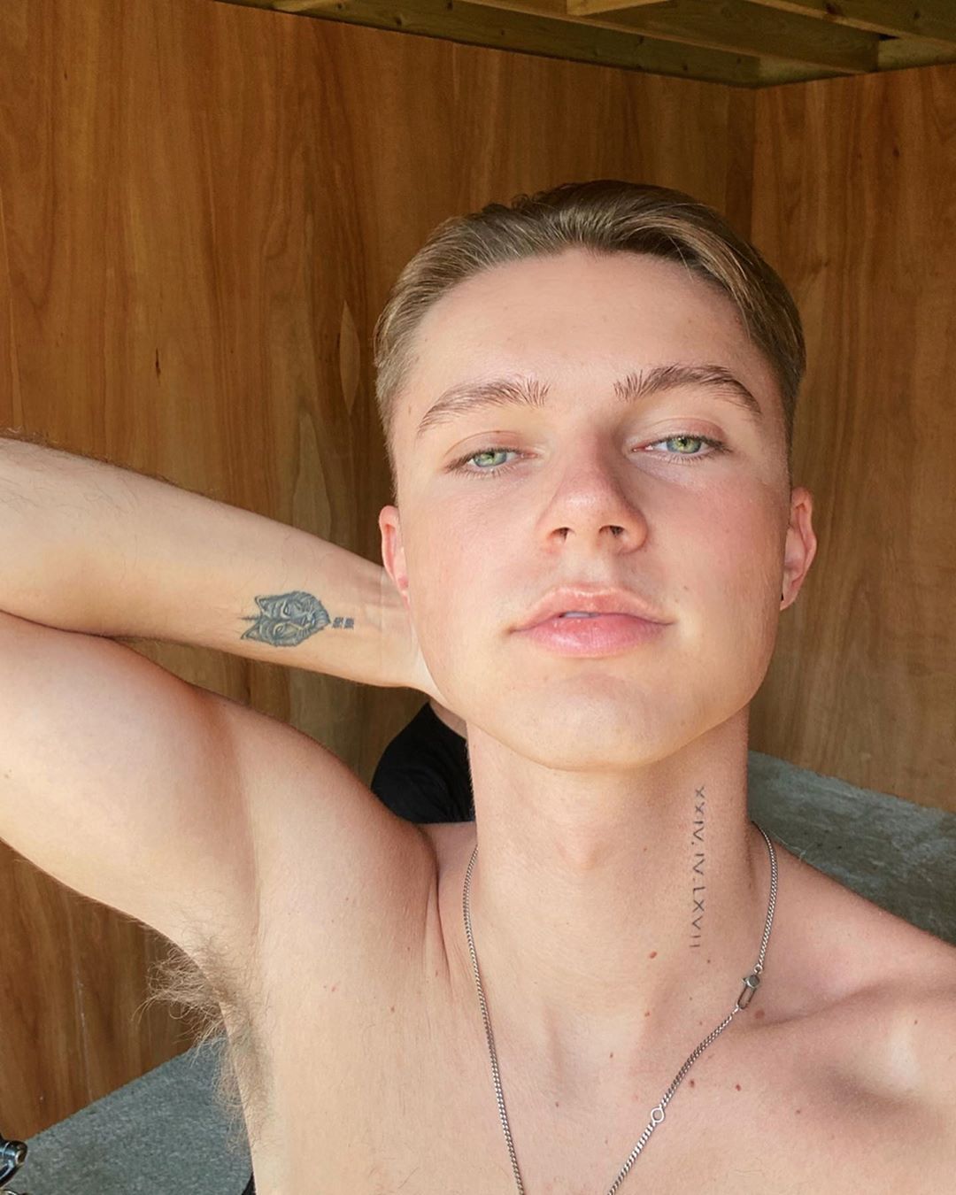 Topless Guys