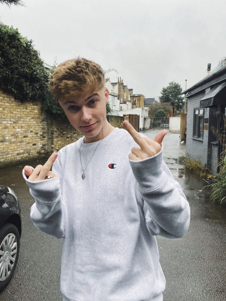 Hrvy