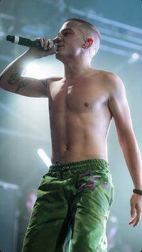Topless Guys