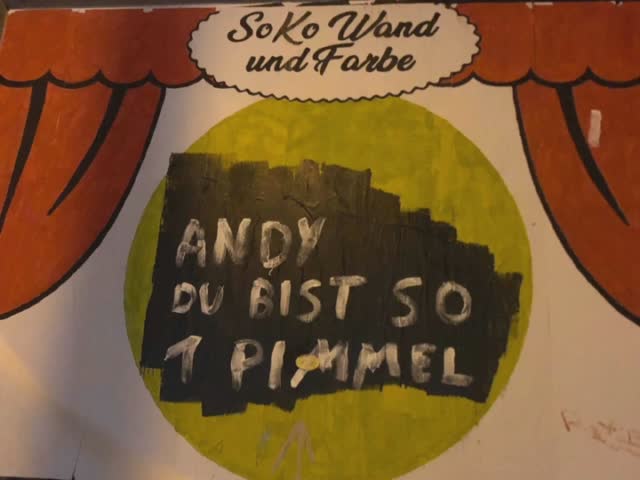 SoKo Wand und Farbe