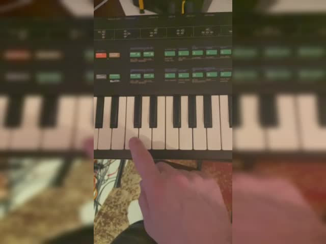 DX100 key problem