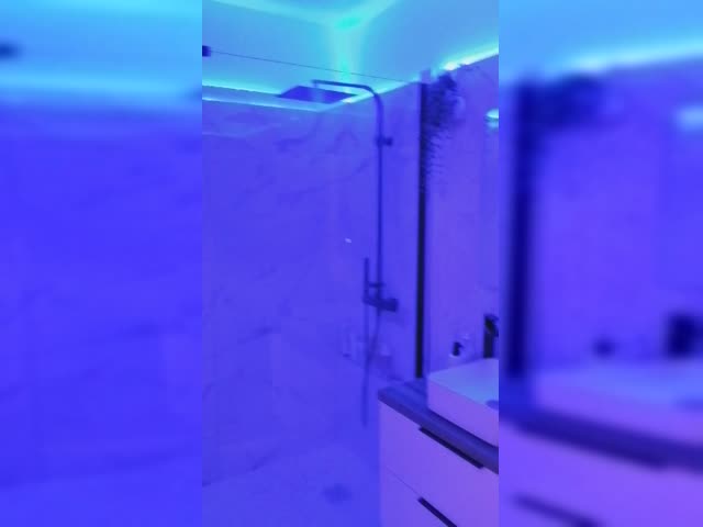 VID_20220217_192213.mp4