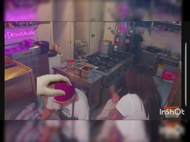 Jóvenes sobradamente preparados