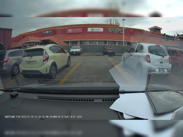 movietowne car park