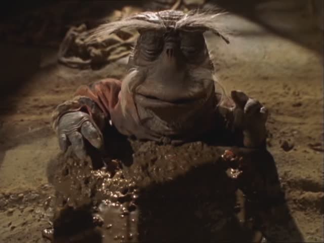 Farscape - 1x04 - Throne for a Loss.mp4
