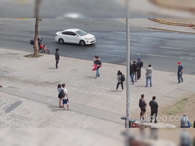 sincortes_LUIu3CFG.mp4