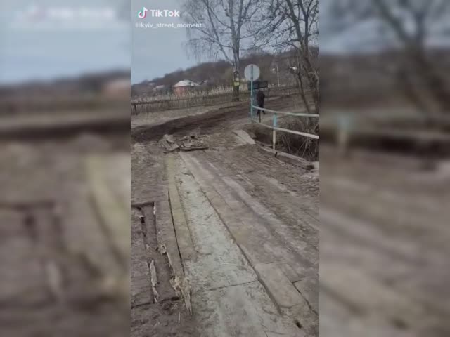 Історії про долбойобів. На Сумщині в. - Marysia Nikitiuk _ Facebook.mp4
