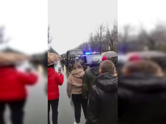 pZ3c-fn7Zs8KBcBB.mp4