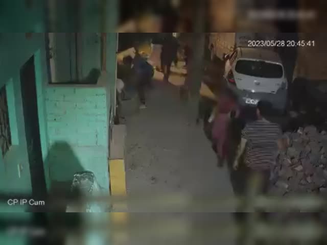 VID_20230529_131920_308.mp4