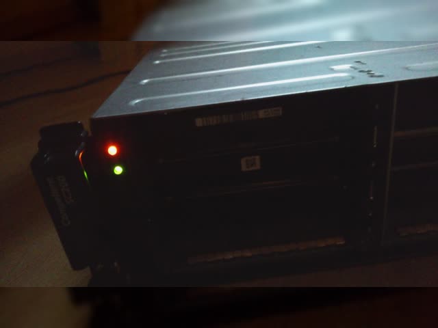 dell compellent sc200 power on