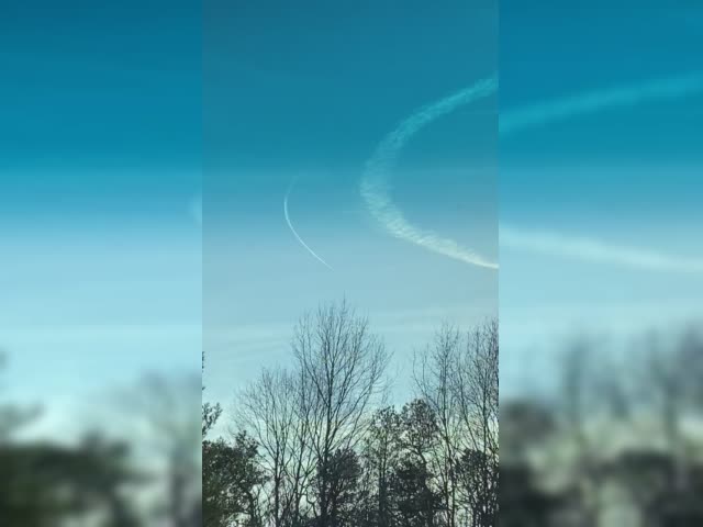 Chemtrail plane