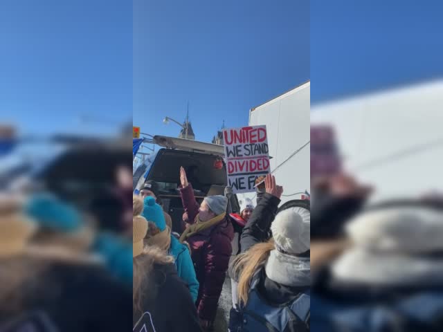 Ottawa Trucker Convoy 2022