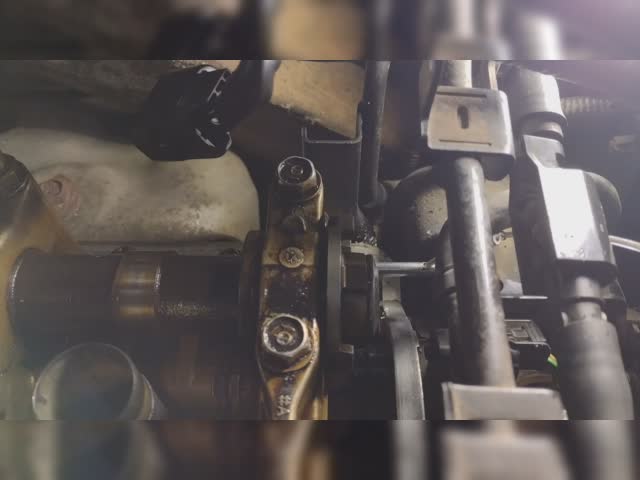 Exhaust Camshaft Reluctor Not Locked